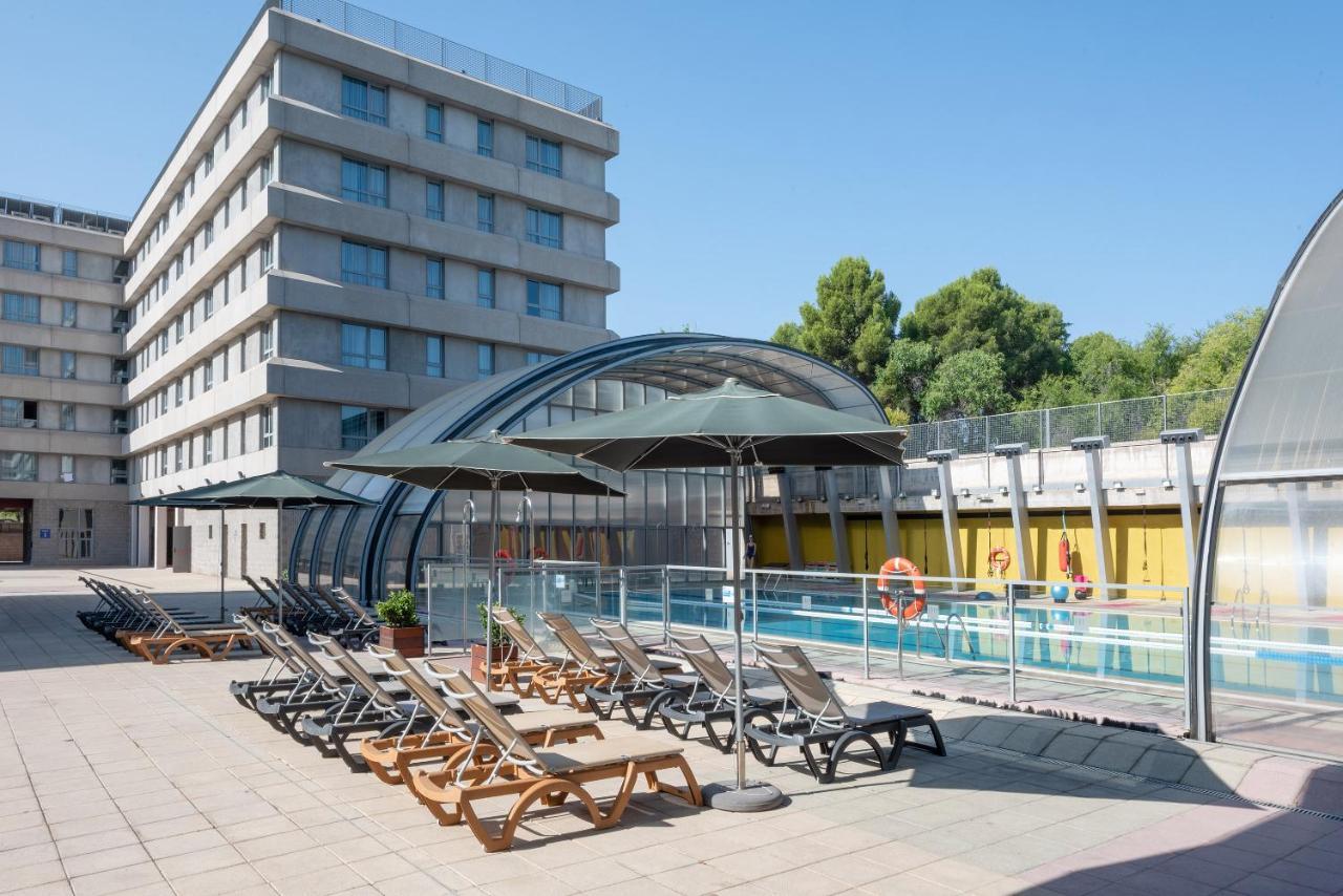 Madrid Airport Suites, Affiliated By Melia Екстериор снимка