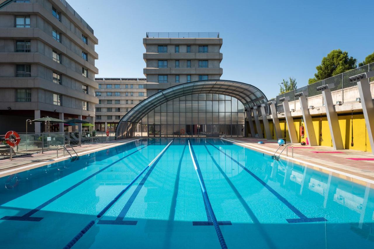 Madrid Airport Suites, Affiliated By Melia Екстериор снимка
